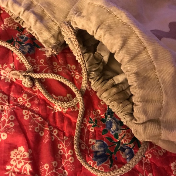 Urban Outfitters camo pants - Picture 7 of 8